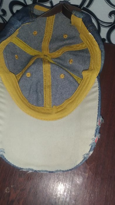 Джинсова бейсбольна кепка