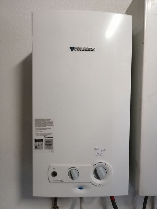 Esquentador Junkers a gás