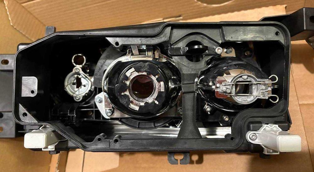 Продам фари ксенон Шкода Октавія тур