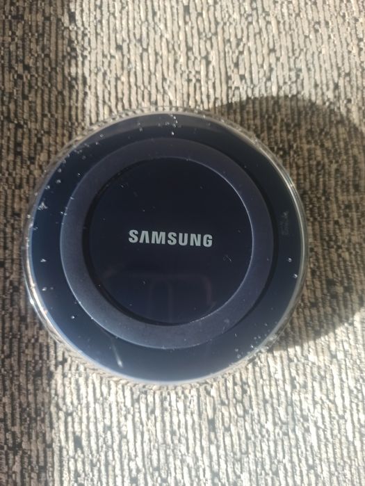 Беспроводна зарядка Samsung EP-PG920I