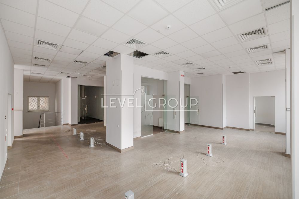 Оренда комерційного приміщення. 266 кв.по вул.Чорновола 10