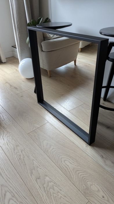 Czarne lustro Nissedal IKEA