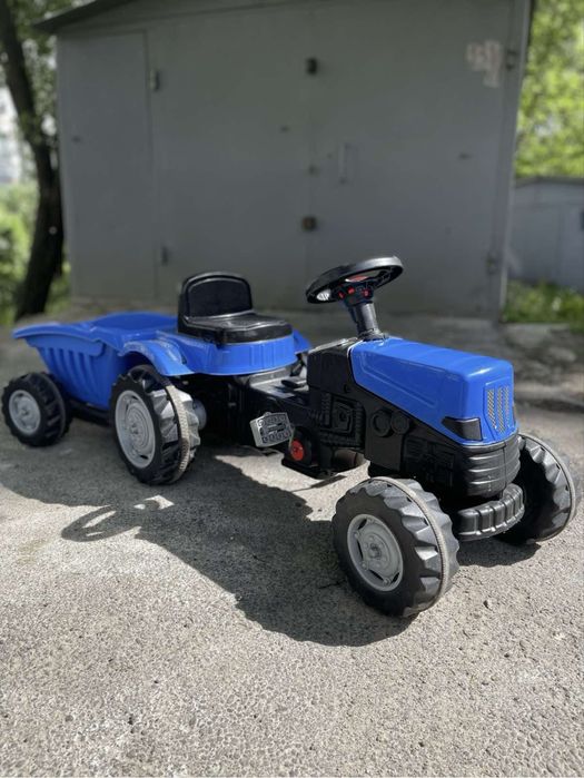 Продам детский трактор
