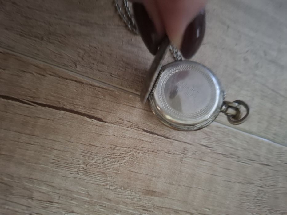 Zegarek antyk - busola