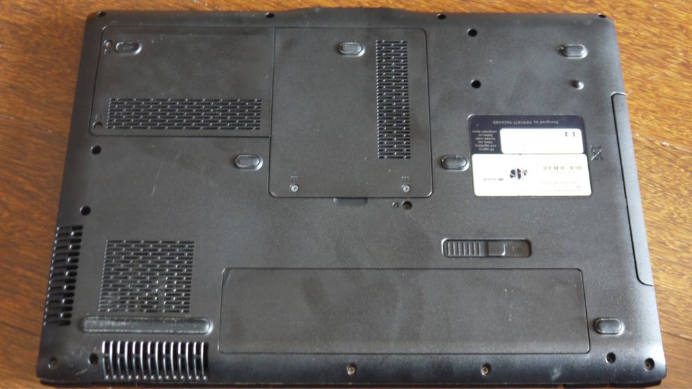 HP Pavilion dv6000 (for parts)64752320486018122