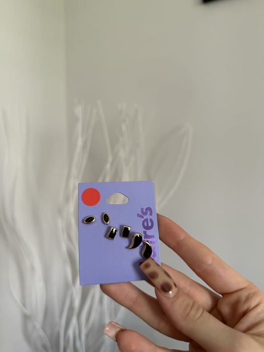 Kolczyk sztyfty kolczyki czarne pozłacane y2k boho alternative coquett
