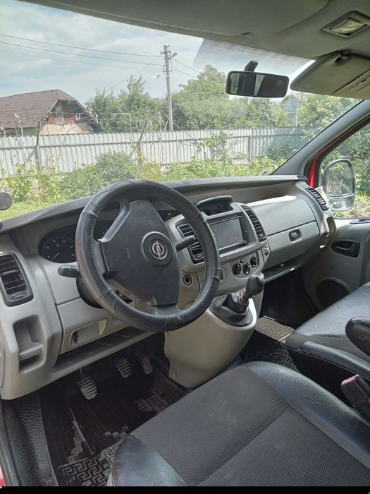 Продам Opel  vivaro 1.9