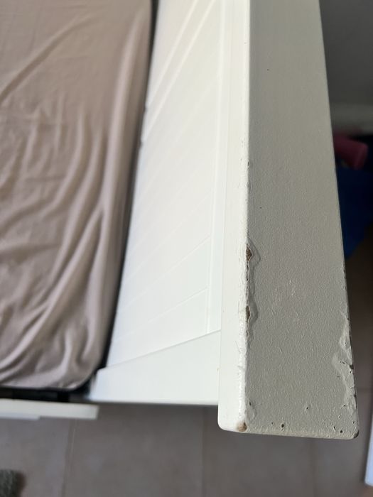 Vendo cama/sofa e mesa de cabeceira