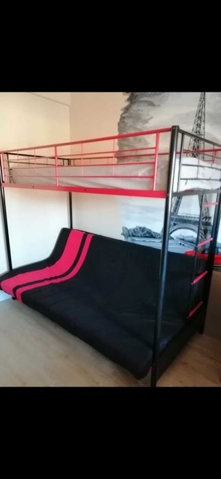 Beliche com duas camas