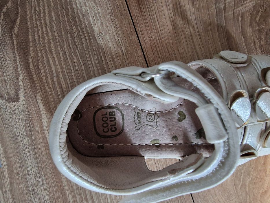 Sandałki cool club smyk serduszka 22