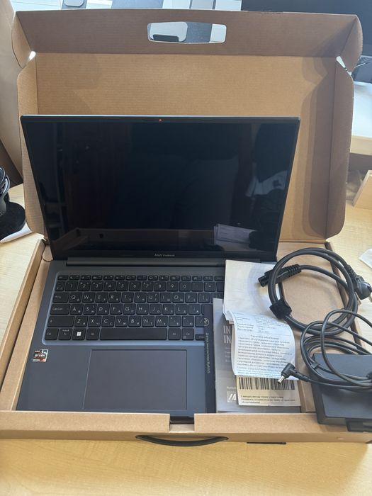 ASUS VivoBook 15X OLED M1503QA-MA13B | Ryzen 5 5600H | OLED 2.8K