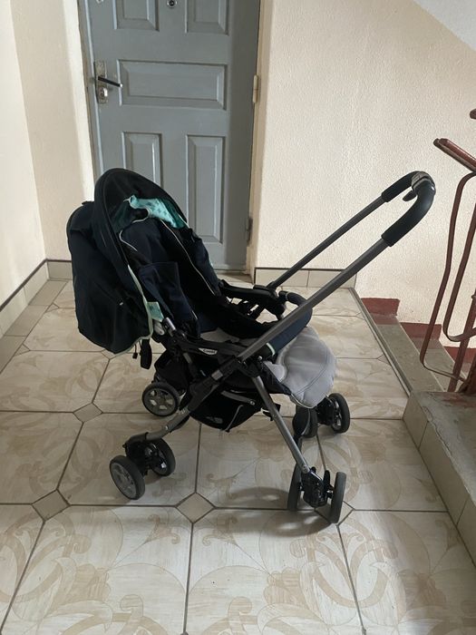 Прогулочная коляска Combi