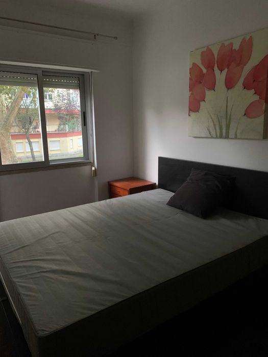 Apartamento T1 mobilado e equipado Reboleira