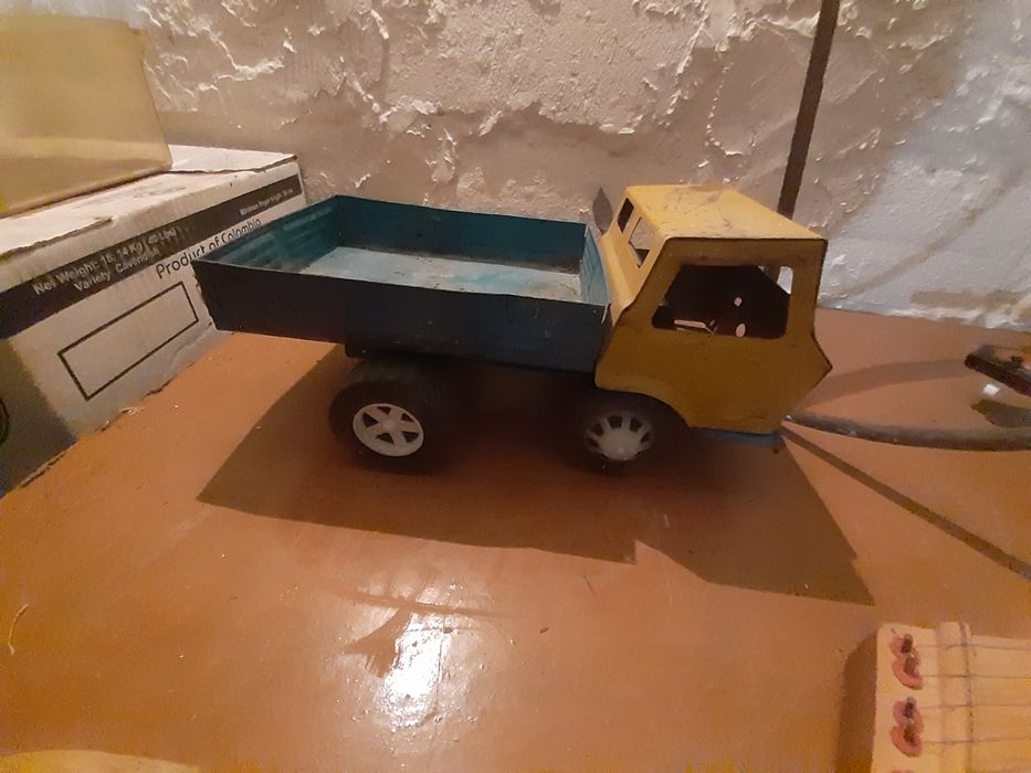 Ракетка для великого тенісу