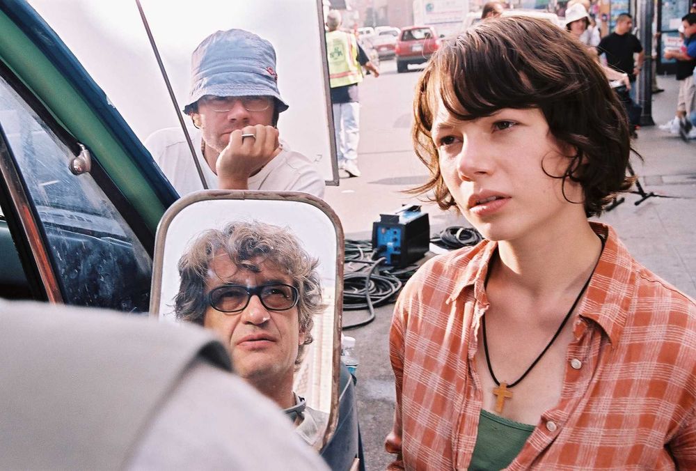 TERRA DA ABUNDÂNCIA (Wim Wenders) O que é o sonho Americano?