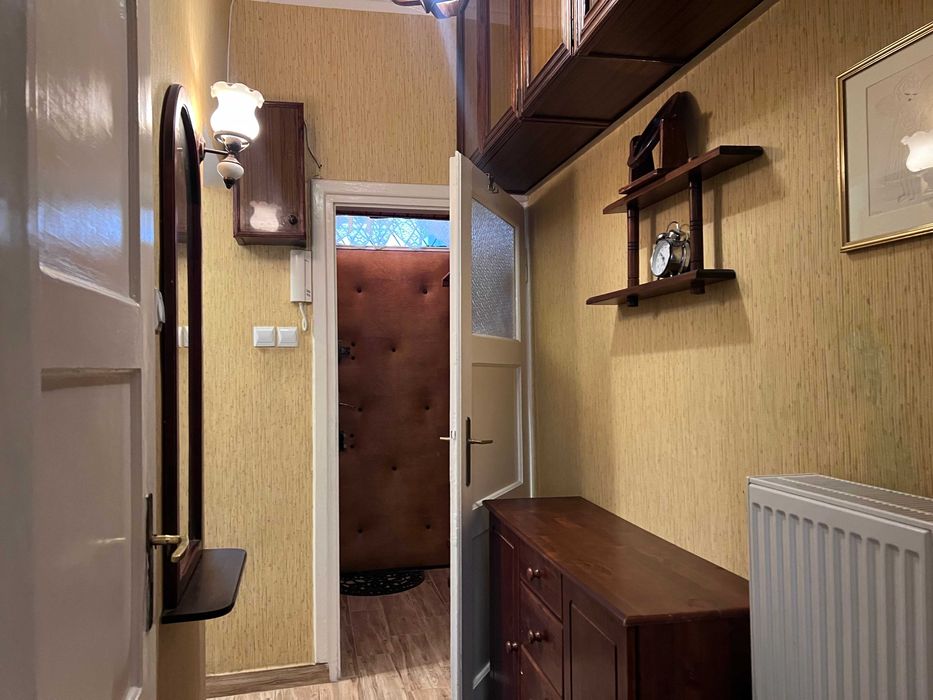 Żoliborz-Suzina, cicha kawalerka na parterze