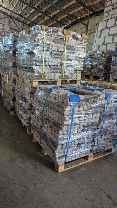 Брикети нестро дубові