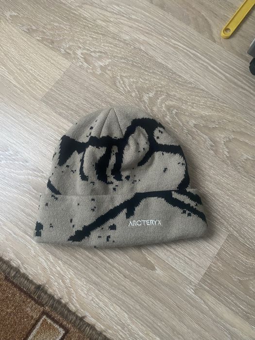 Зимова шапка……..