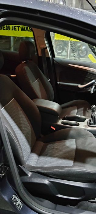 Ford mondeo 1.8 tdci titanium !