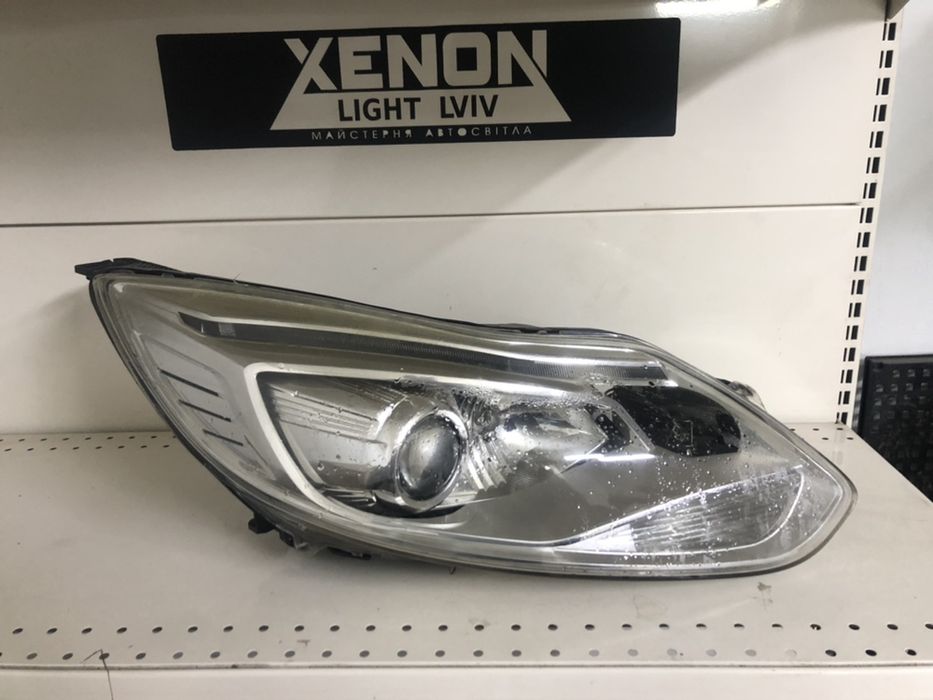 Ремонт фар, встановлення заміна лінз, полірування фар, заміна стікла п