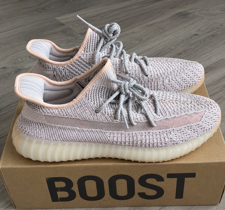 YEEZY Boost 350 V2