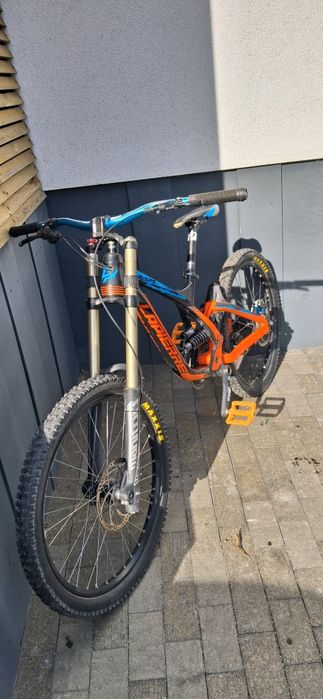 Lapierre DH Team, горный велосипед для скоростного спуска (даунхилл).