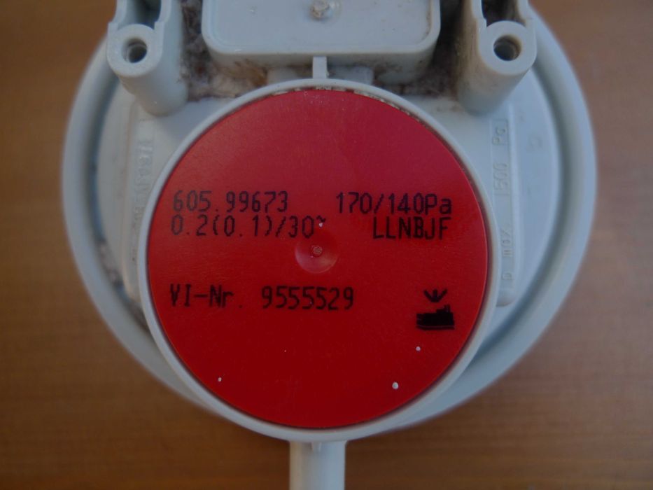 Perostat czujnik ciśnienia  Vitopend 100 WH0, WH0A, WHEA - Viessmann