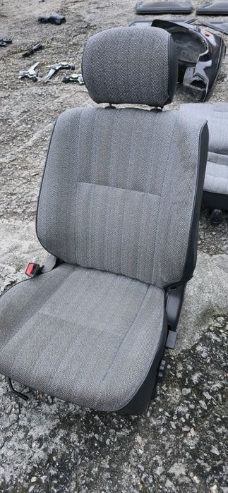 Bancos e Quartelas Toyota Corolla 1.3 EE90