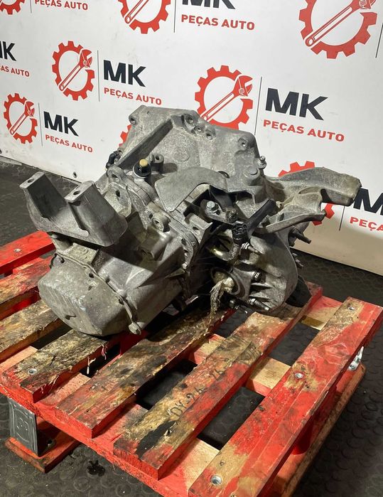 Caixa de Velocidades Peugeot/Citroen 1.6HDI (Ref.: 20DM75)