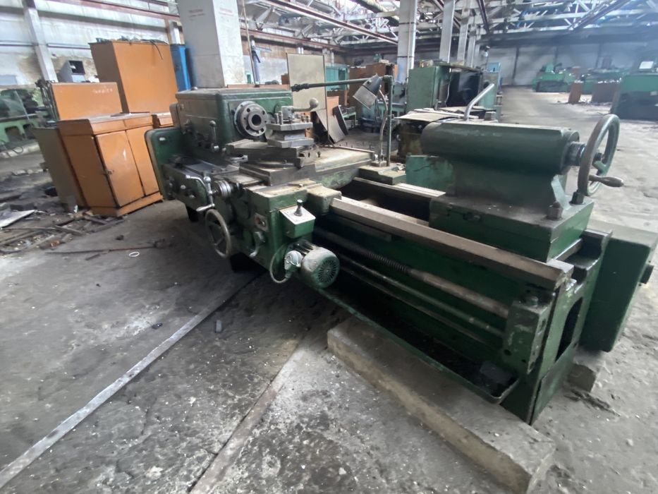 Станок токарный Дип 300