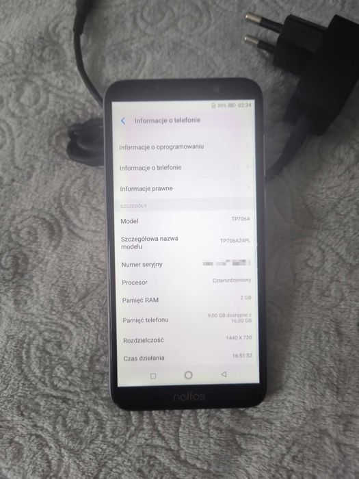 Smartphone Neffos 5.45", 13 Mpx 2GB RAM, 16GB