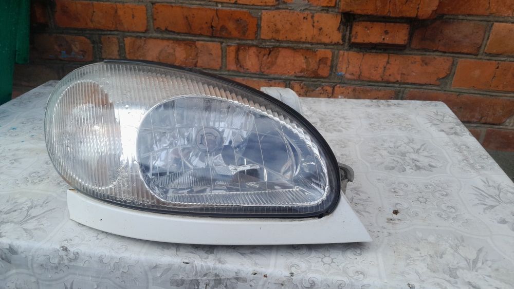 Продам Фару Ланос Сенс