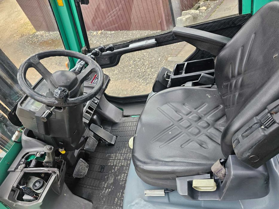 Wózek widłowy MITSUBISHI FG25N 25 2013 ROK 30 kabiną nie toyota linde