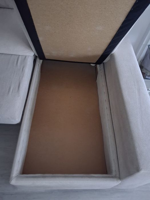 Sofa com chaise longue