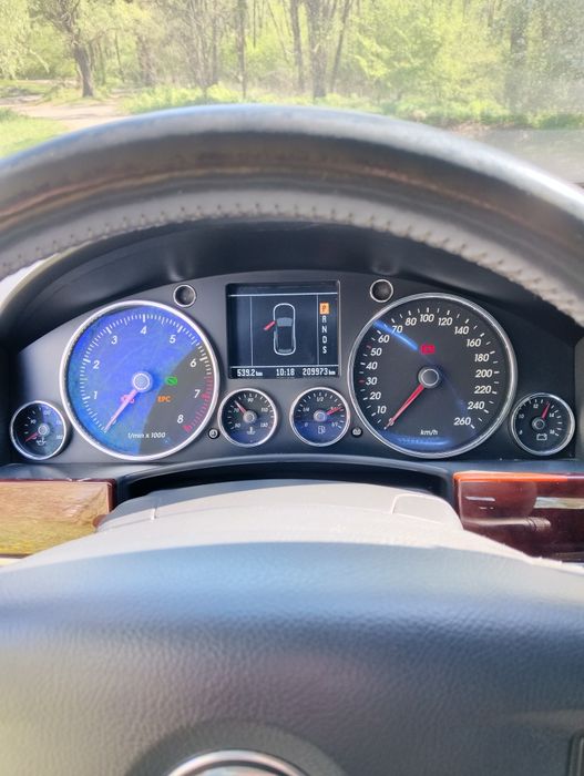 Volkswagen touareg Фольцвагет таурек Вольксваген туарег