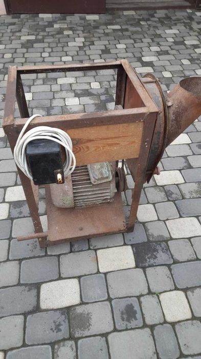 Корморізка 3 фази