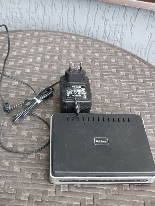 Прес світч switch 4 ports D link