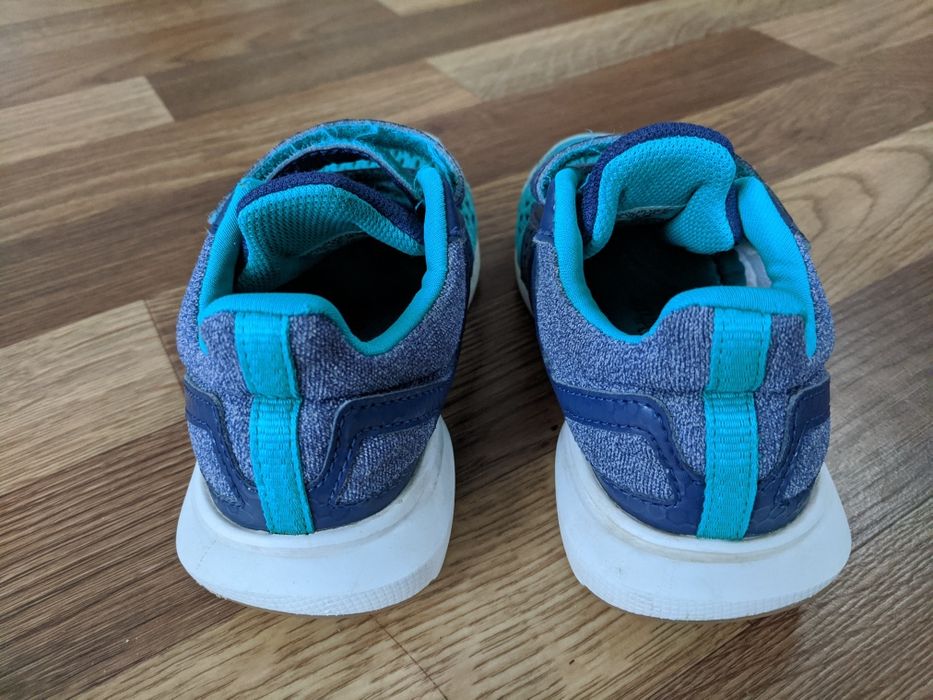 Кроссовки Adidas 28 р.