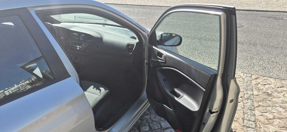 Hyundai i20 1.2 Access + Bluetooth