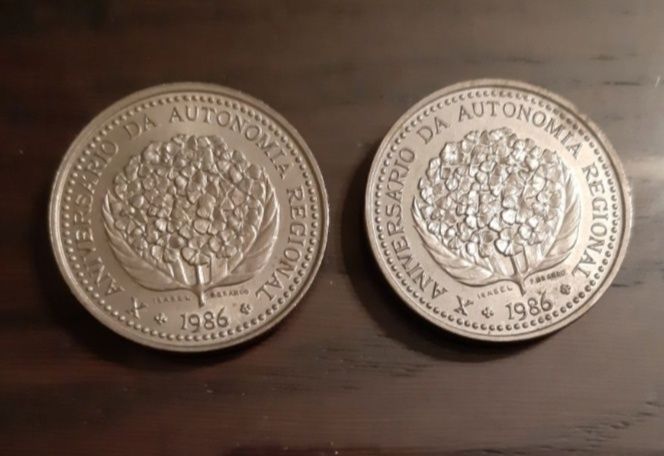 Moedas em prata de coleção