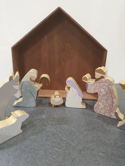 Drewniana stajenka, klocki drewniane dla dzieci