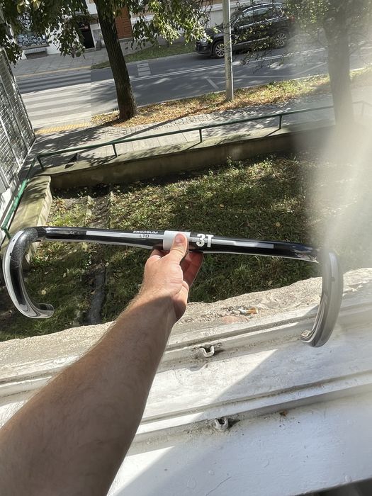 Kierownica szosowa 3T Ergosum Ltd Carbon  42cm