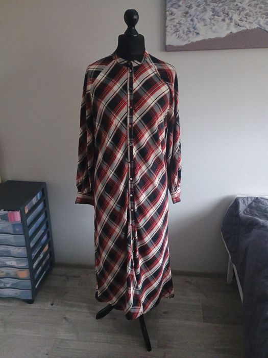 Sukienka w kratę długa rozm. 40 H&M