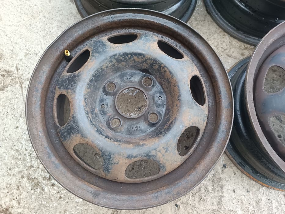 Металеві диски 4 100 R13
