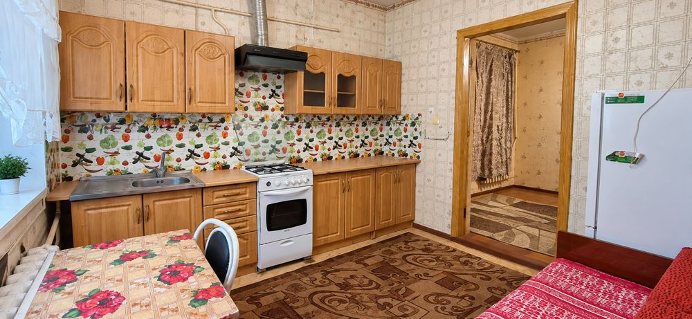 ПРОДАМ 2 будинки одному подвір'ї, м.Самар, район ЦРЛ.
