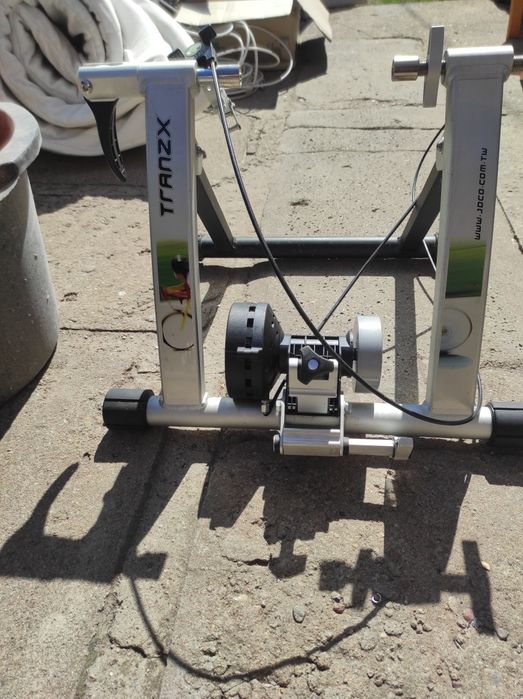 Trenażer rowerowy,