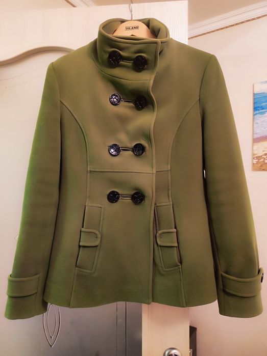 Пальто осінь-весна