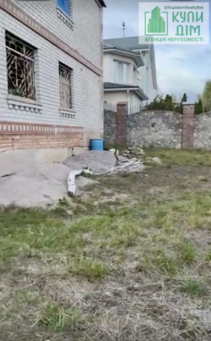 Продається великий будинок с. Соколівське