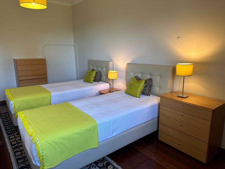 Quarto Individual ou Duplo para estudantes T3 Areeiro