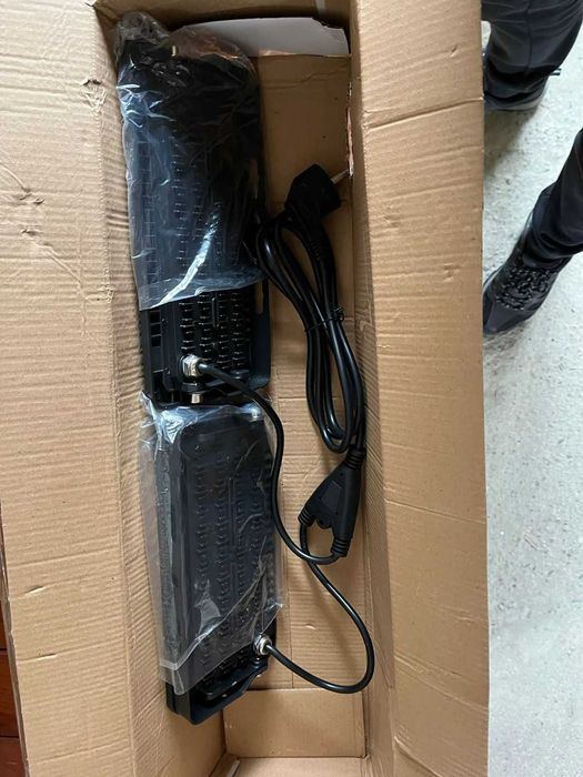 Світлодіодний прожектор